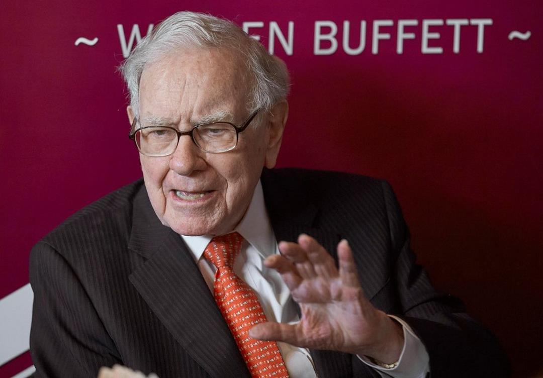 Lời khuyên của Warren Buffett về việc quan tâm đến tài chính cá nhân