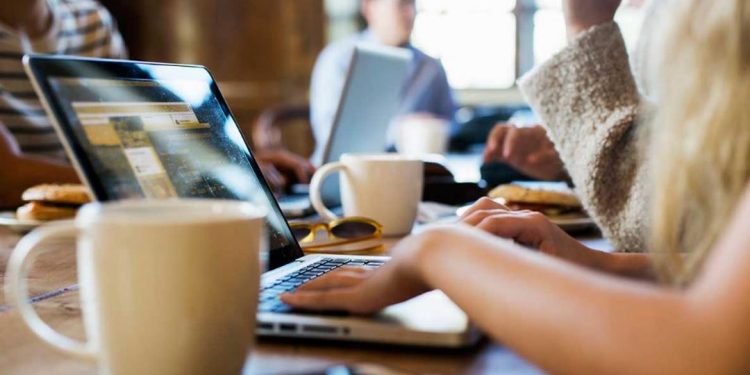 Câu nói truyền cảm hứng để phấn đấu giúp bạn có thêm tự tin