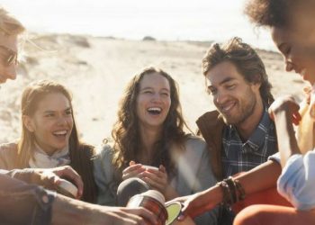 Những câu nói hay về tình bạn khác giới tạo sự gắn kết